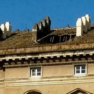 crollo reggia