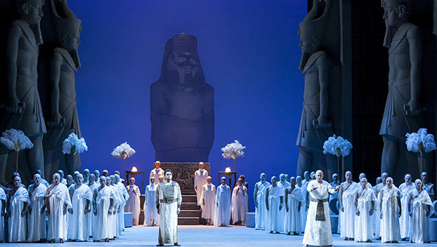 L’Aida al Teatro RegioA Torino si comincia dall’Egitto