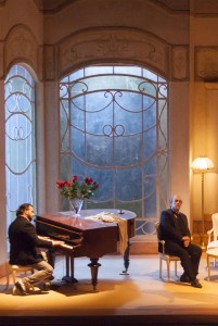 LA RONDINE I atto fotoGiuseppeGiovanelli da sinistra FrancescoMarsigliaPRUNIER, FrancescoFaciniRAMBALDO