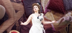 La-Traviata-10-foto-Simone-Donati-Terraproject-Contrasto-940x440