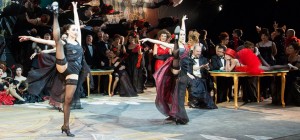 La-Traviata-14-foto-Simone-Donati-Terraproject-Contrasto-940x440