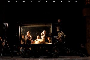 NATALE_IN_CASA_CUPIELLO_LATELLA_una_scena_ph_Brunella_Giolivo