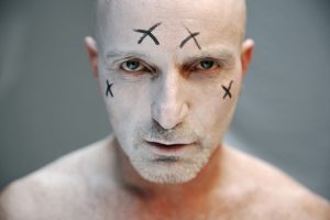 roberto-latini-amleto-die-fortinbrasmachine_-ph-fabio-lovino